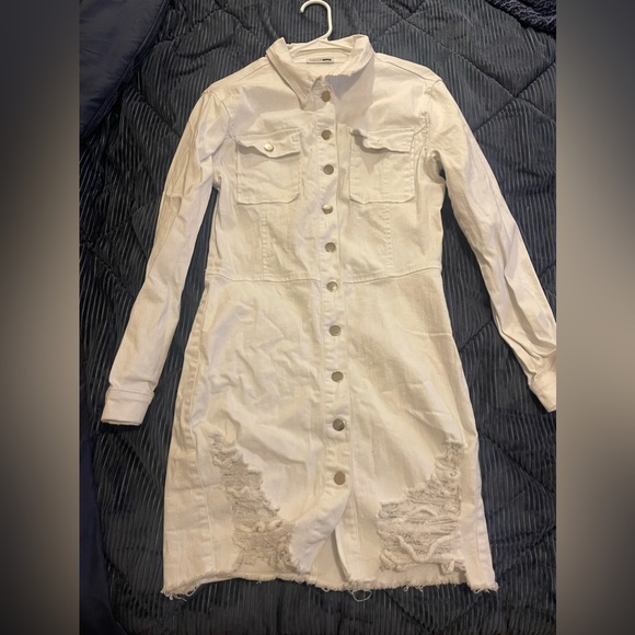 Dress - Picture 1 of 3